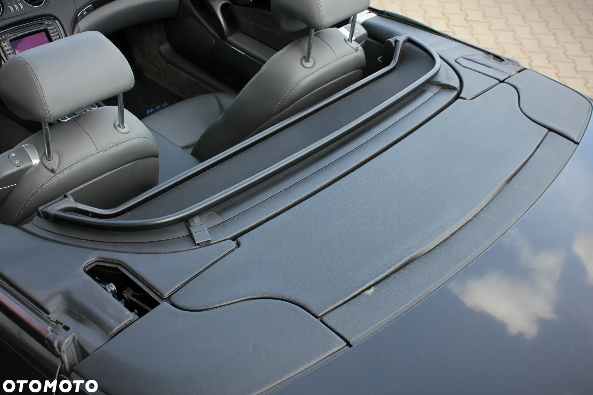 Mercedes-Benz SL 500 - 16