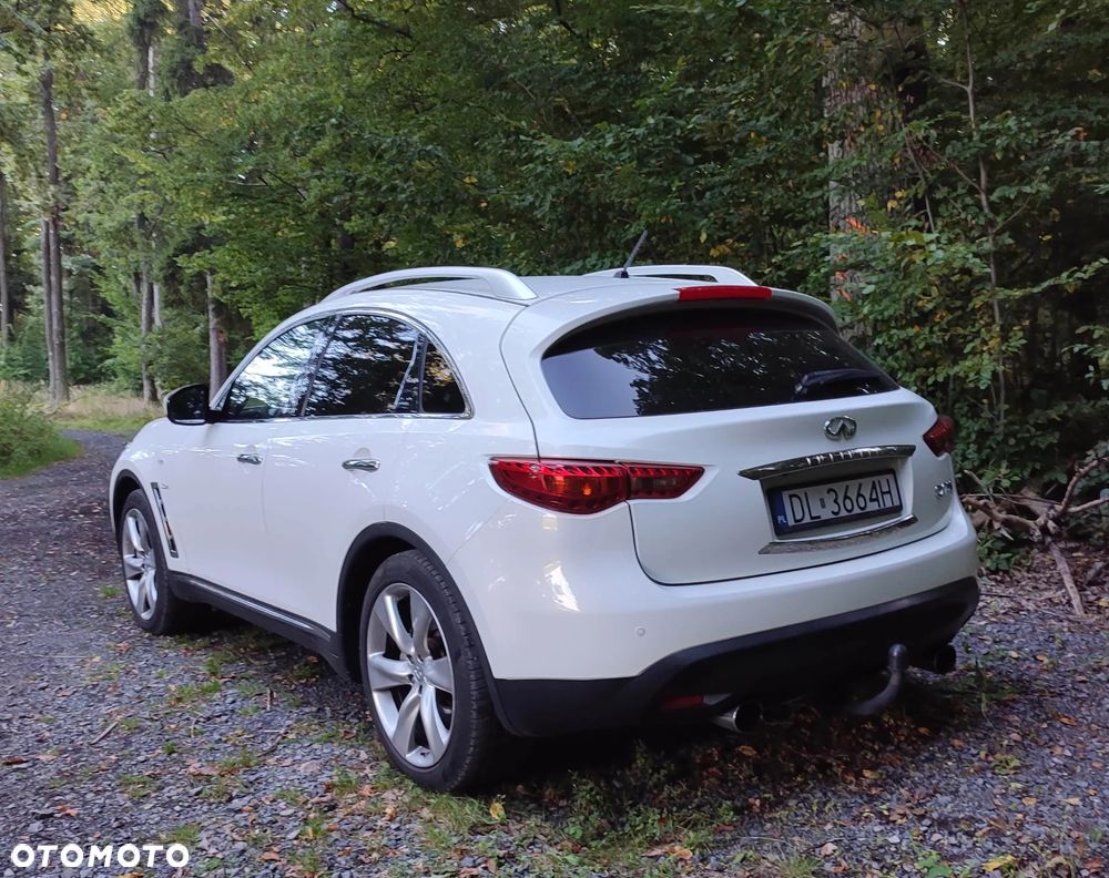 Infiniti QX70 3.0d S Premium - 6