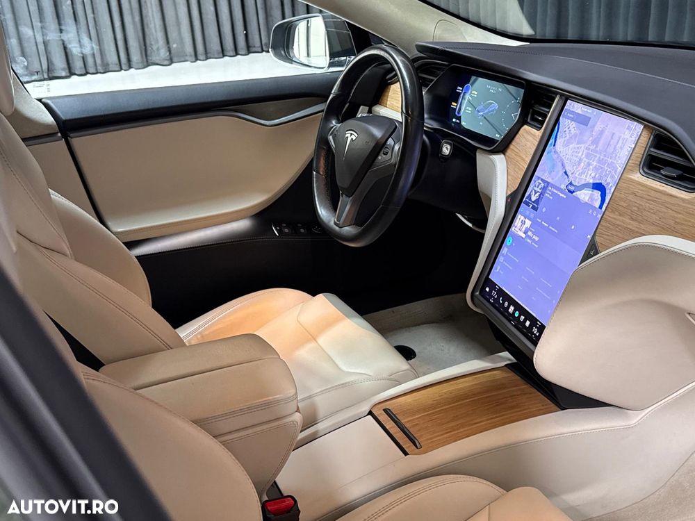 Tesla Model S 75D Allradantrieb - 24