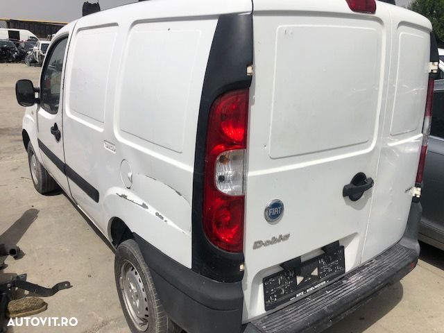 Dezmembrez Piese Fiat Doblo Cargo 2008 - 4