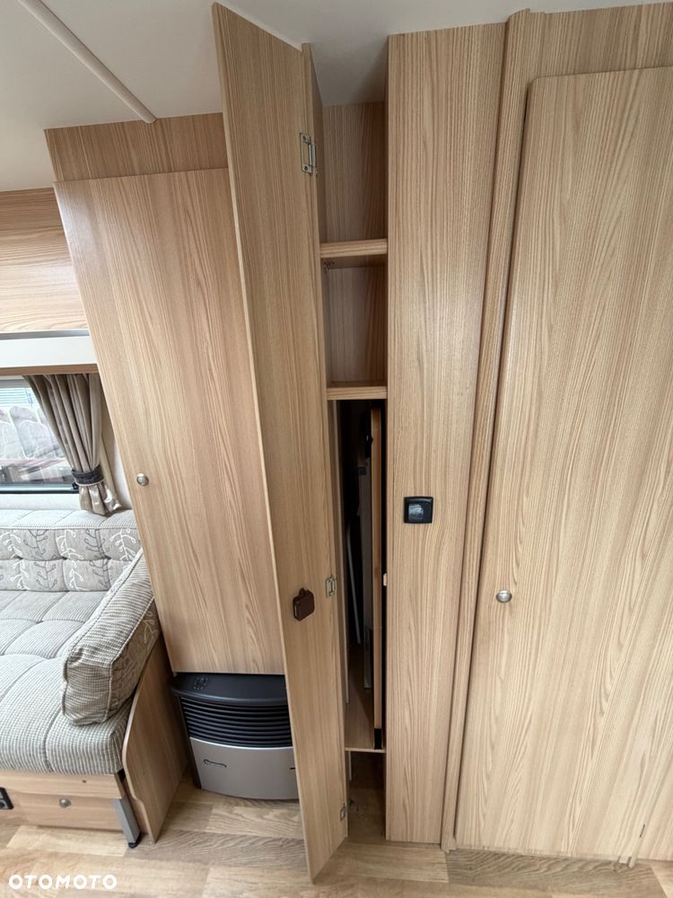 Coachman Amara 380/2 - 32