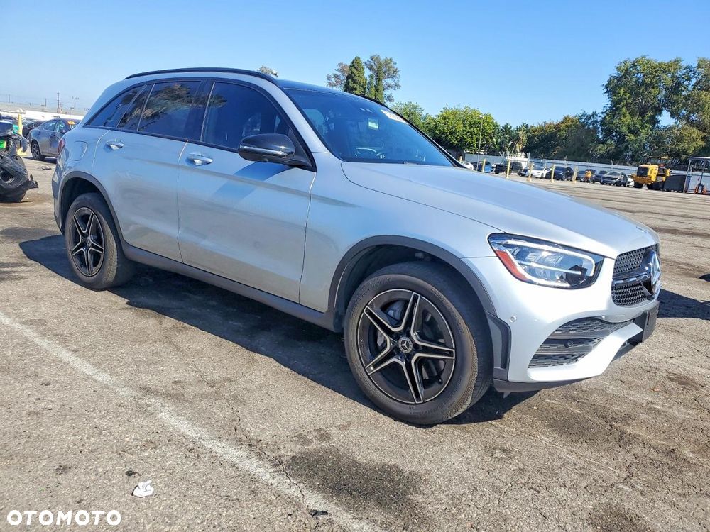 Mercedes-Benz GLC - 2