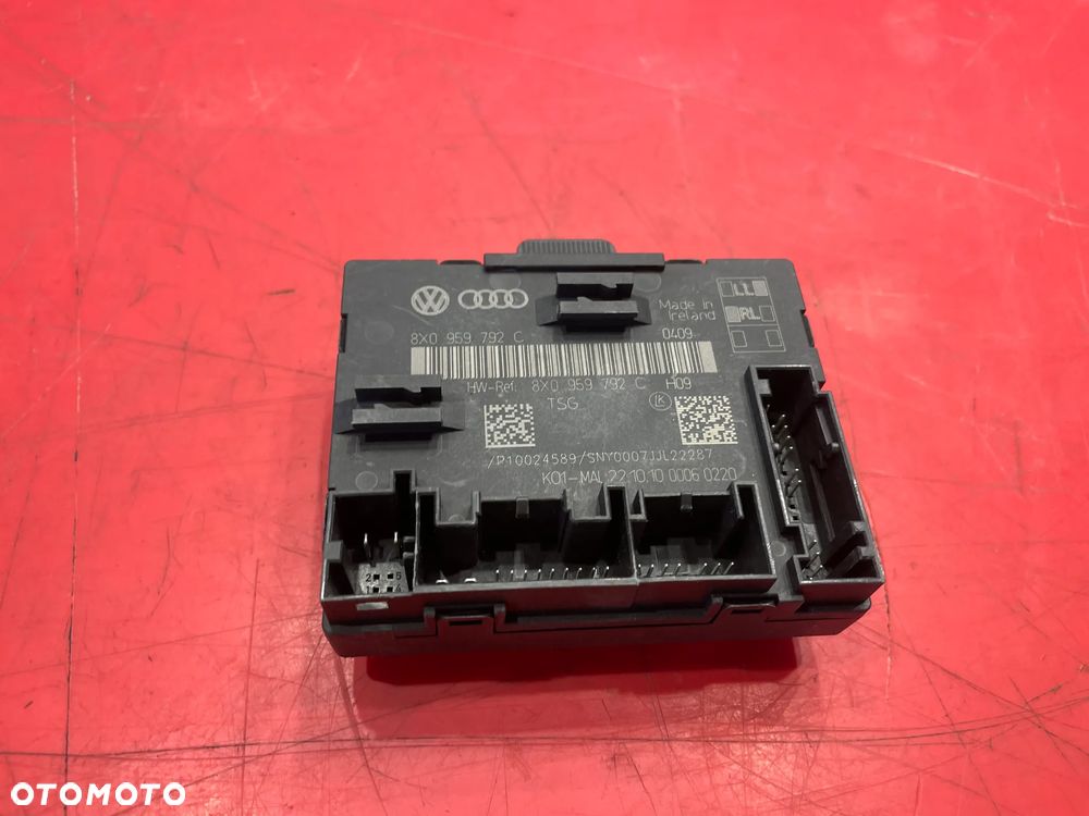 SKODA SUPERB  MODUŁ DRZWI 8X0959792C