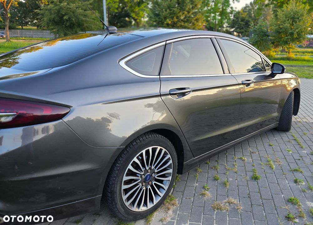 Ford Fusion 2.0 EcoBoost Titanium - 6