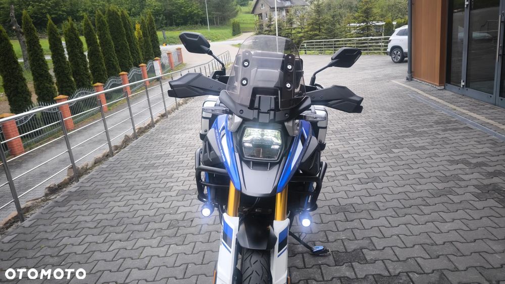 Suzuki DL - 23