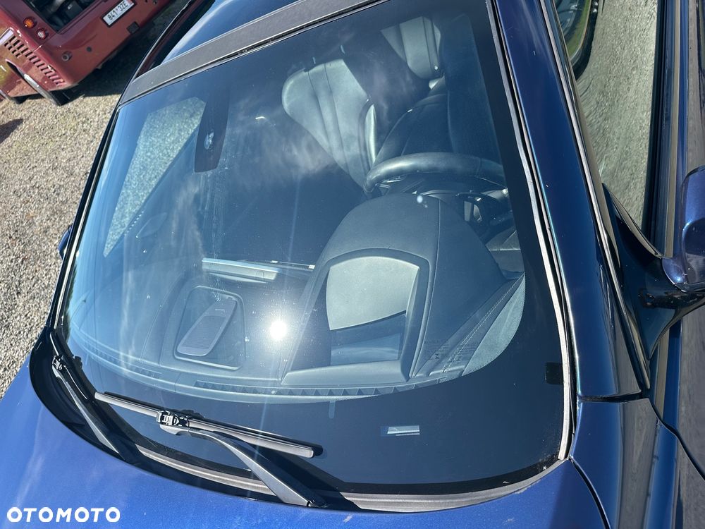 BMW Seria 6 650i - 5