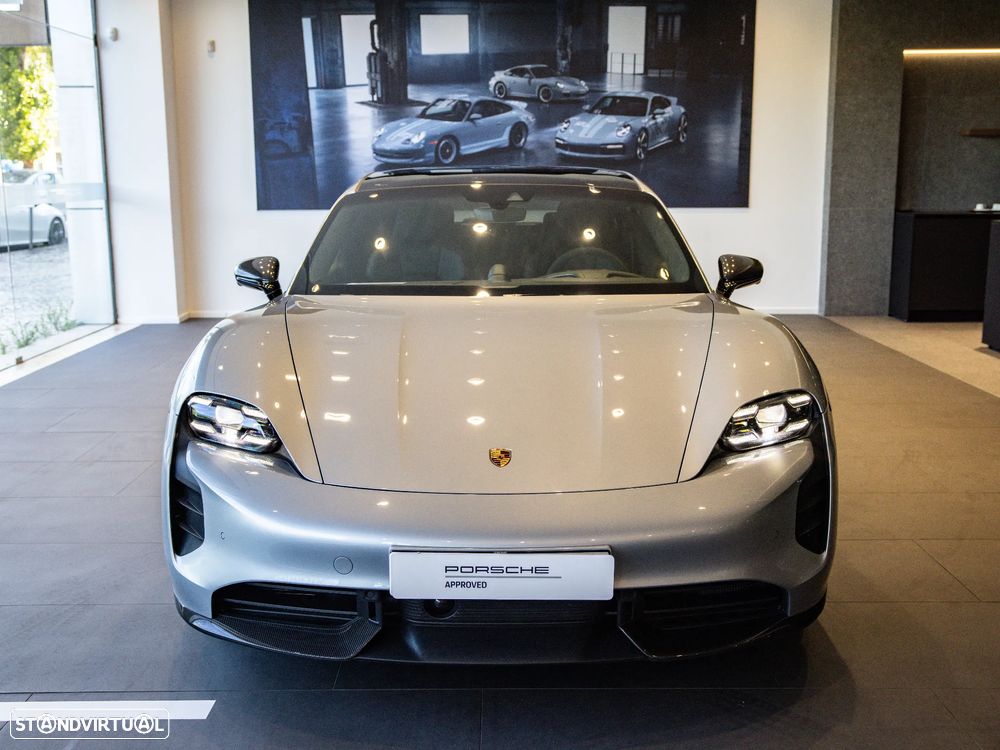 Porsche Taycan Sport Turismo Turbo - 2