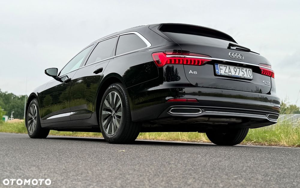 Audi A6 Avant 40 TDI quattro S tronic design - 26