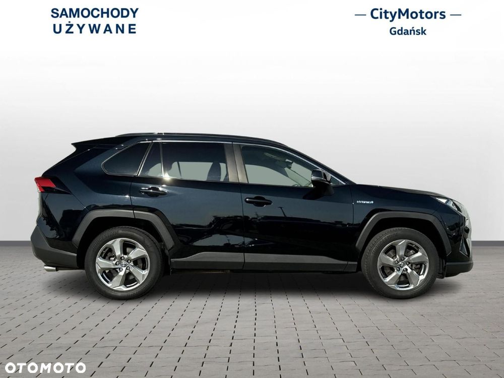 Toyota RAV4 - 6