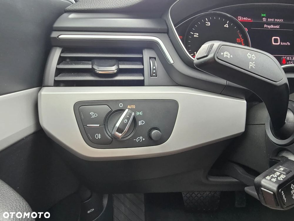 Audi A4 Avant 35 TDI S tronic S line - 17