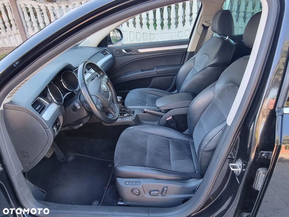 Skoda Superb 2.0 TDI Elegance DSG - 14