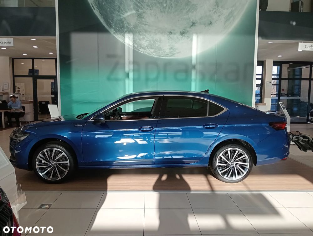 Skoda Superb 2.0 TDI SCR 4x4 L&K DSG - 2