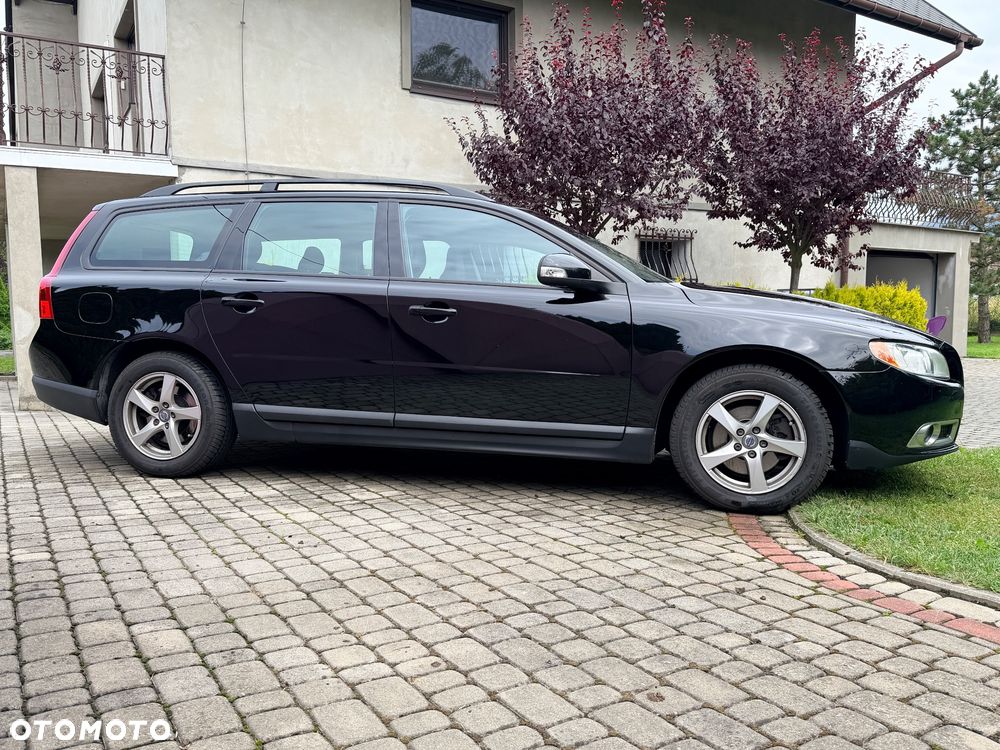 Volvo V70 2.0D Momentum - 3