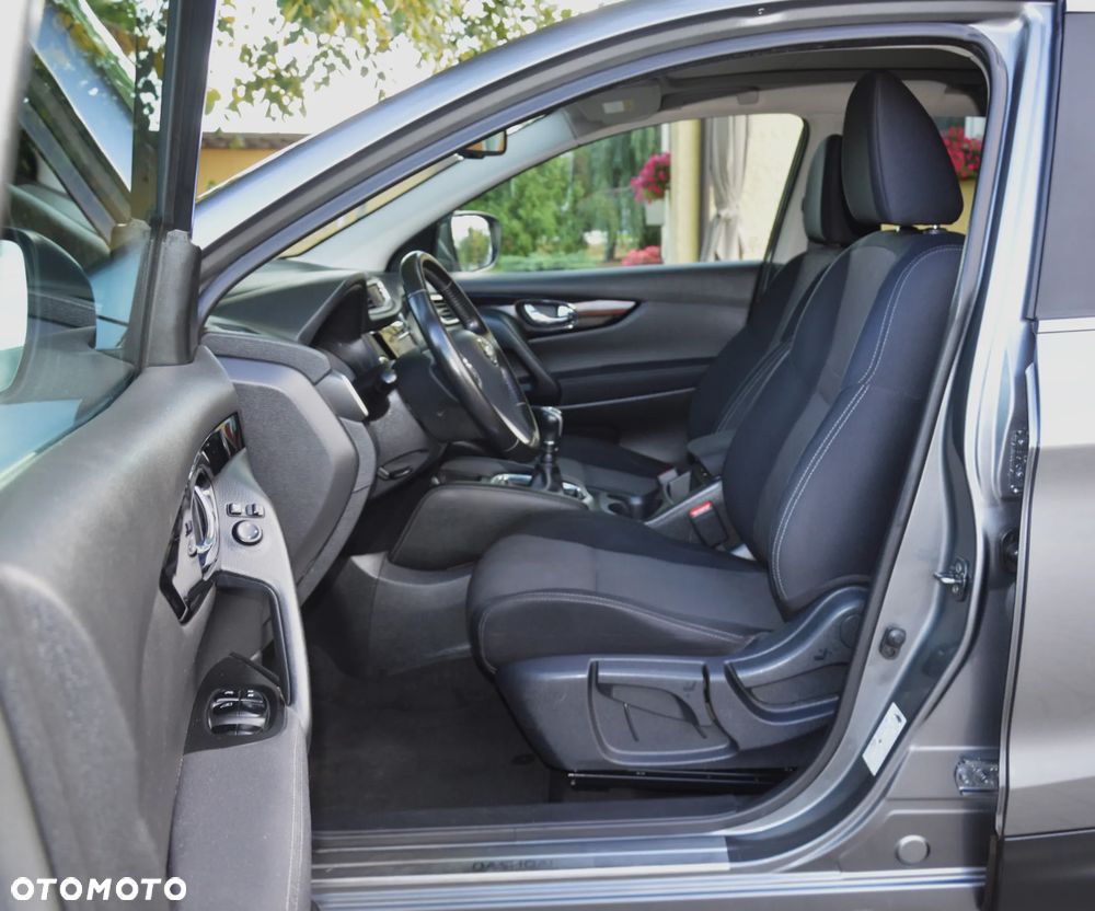 Nissan Qashqai - 16