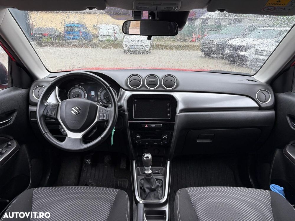 Suzuki Vitara 1.4 Boosterjet MHEV Passion - 7