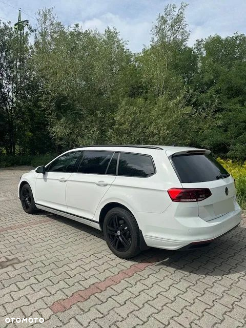 Volkswagen Passat - 6