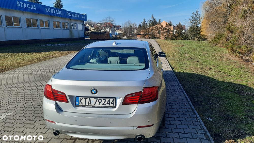 BMW Seria 5 535i - 3