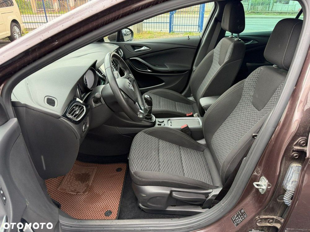 Opel Astra 1.4 T GPF Enjoy S&S - 11