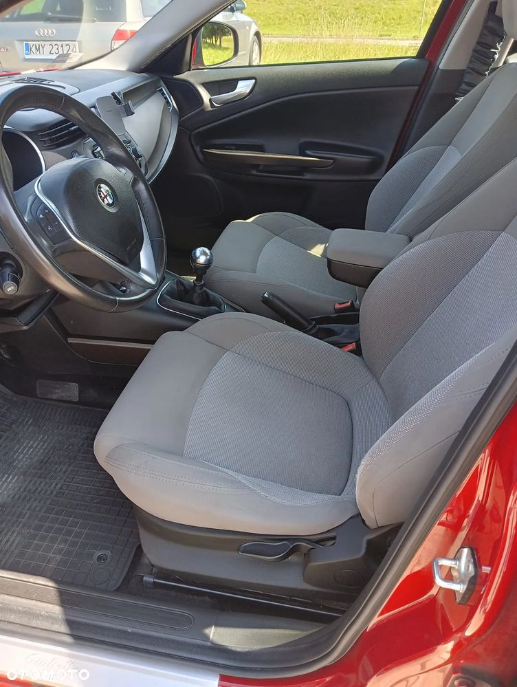 Alfa Romeo Giulietta 1.4 TB Distinctive - 6
