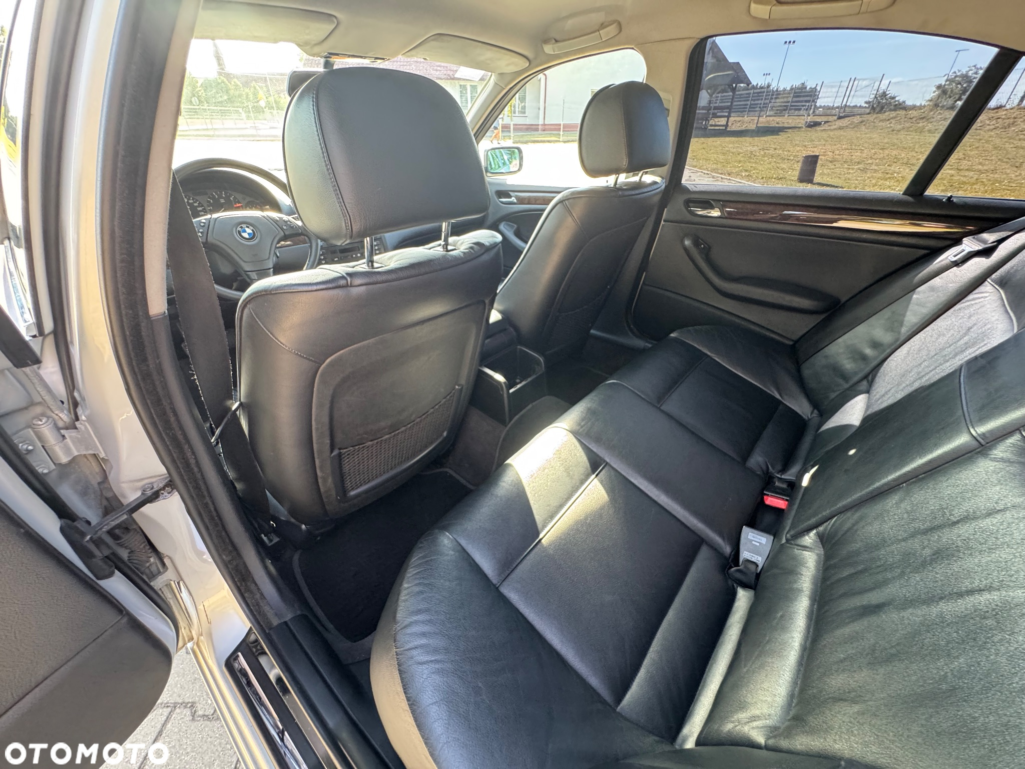 BMW Seria 3 323i - 30
