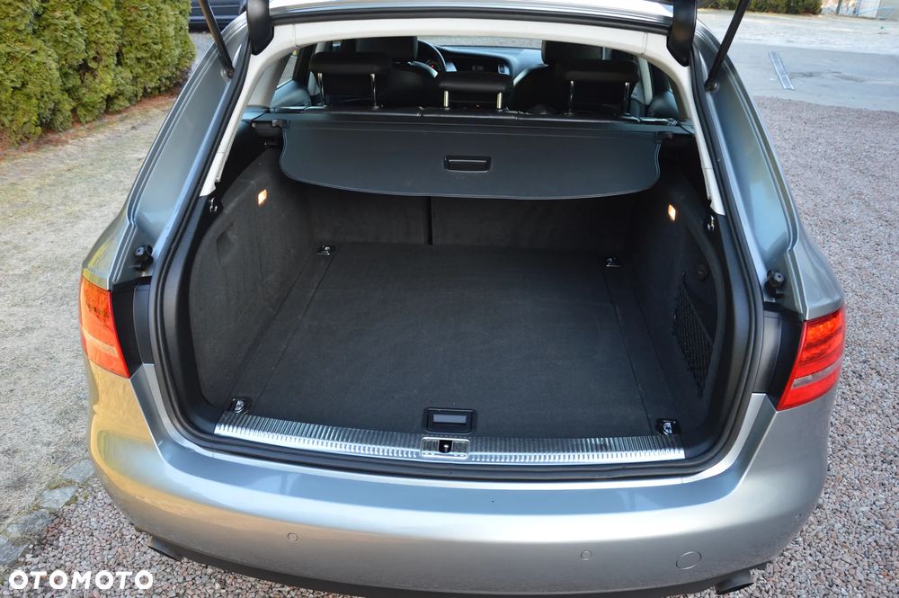 Audi A4 Avant - 38