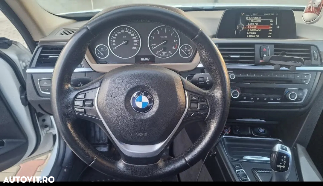 BMW Seria 3 - 11