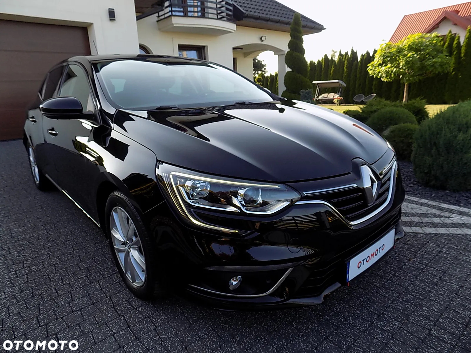 Renault Megane ENERGY TCe 100 LIMITED - 2