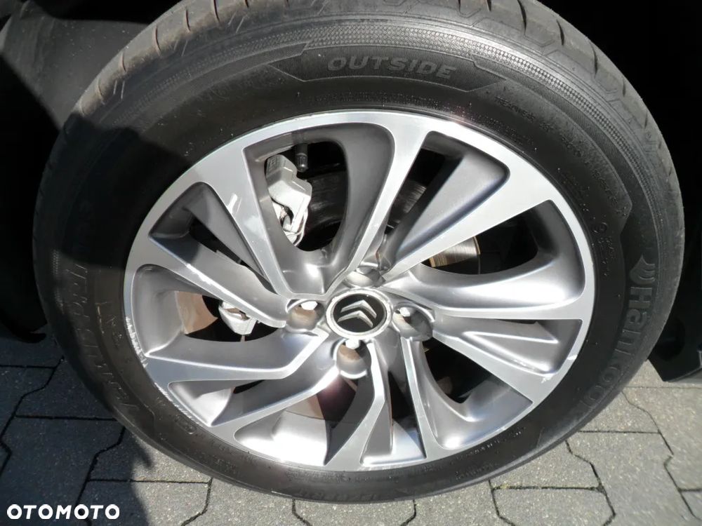 Citroën DS4 VTi 120 SoChic - 9