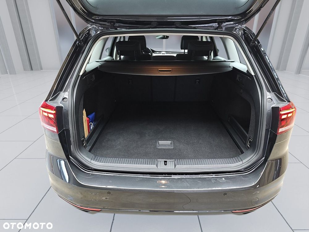 Volkswagen Passat 2.0 TDI EVO Business DSG - 25