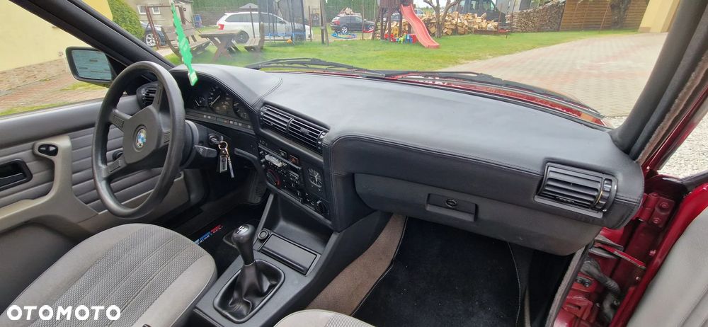BMW Seria 3 - 26