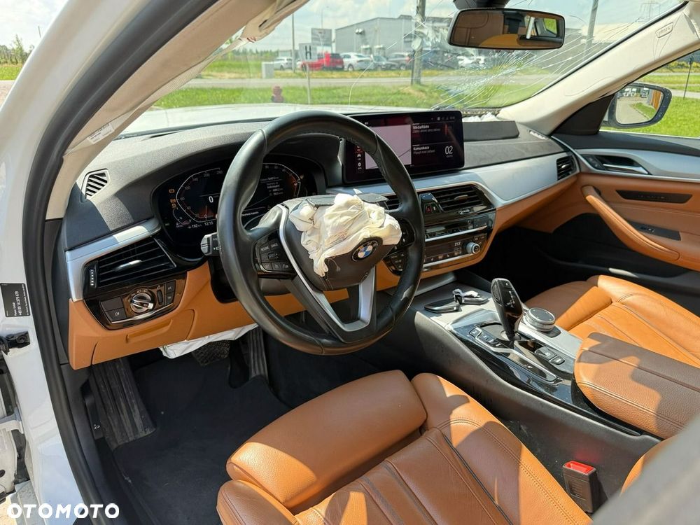 BMW Seria 5 520d Luxury Line sport - 15