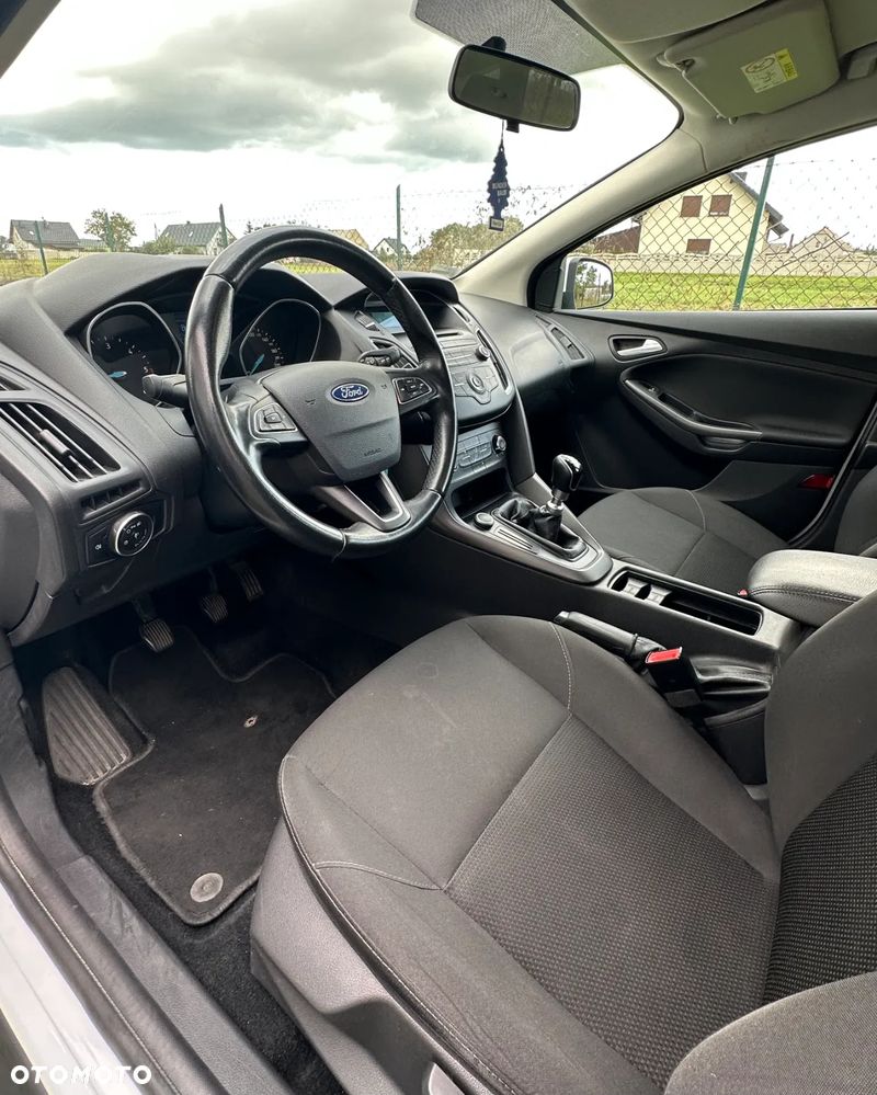 Ford Focus 1.5 TDCi Trend - 10