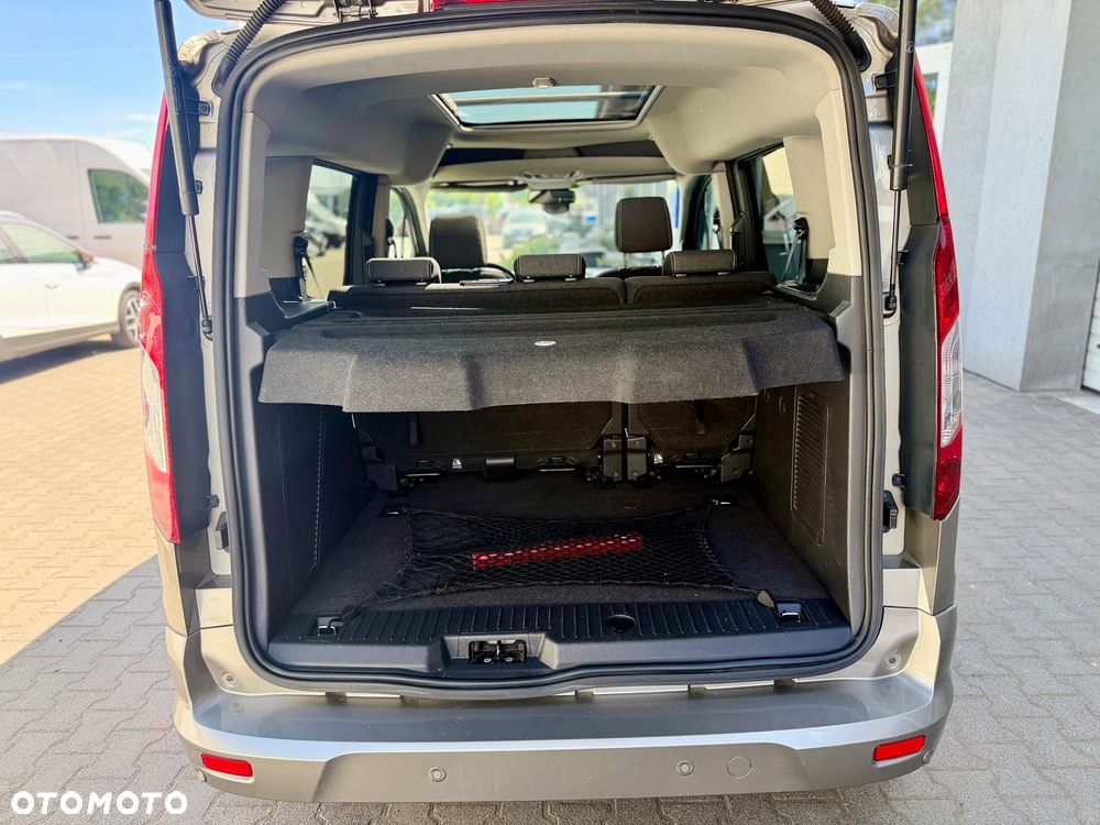 Ford Tourneo Connect 1.5 TDCi Titanium - 9