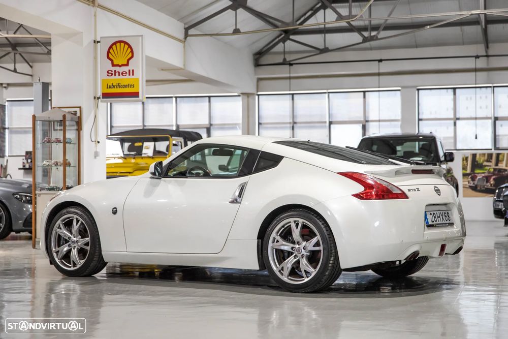 Nissan 370 Z Standard - 3