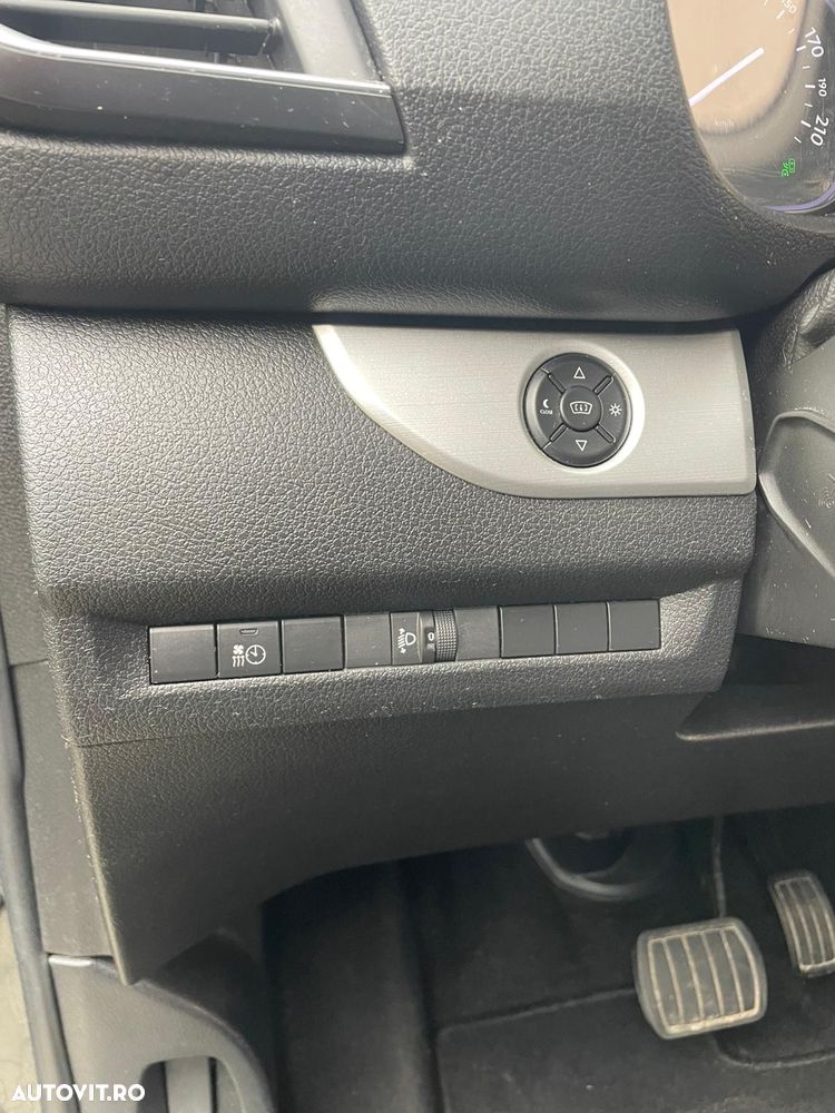 Peugeot Traveller L3 2.0 EAT6 Business VIP - 20