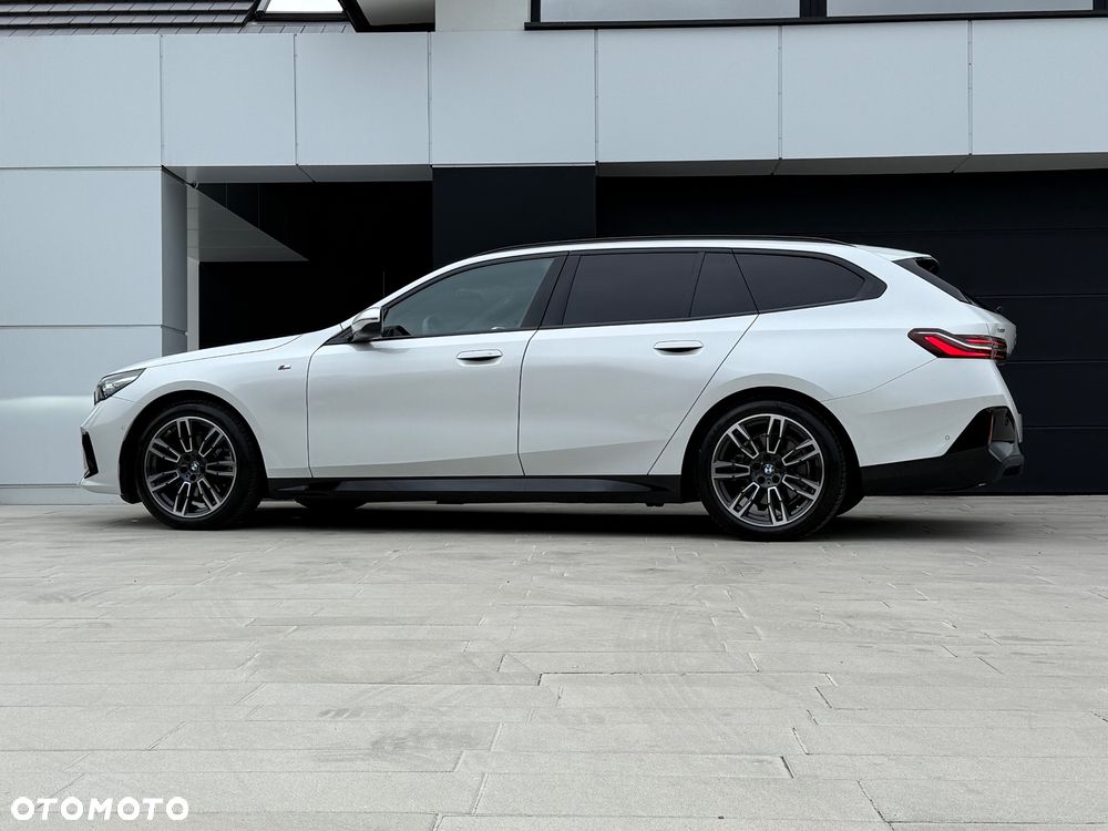 BMW Seria 5 520d xDrive Touring - 19