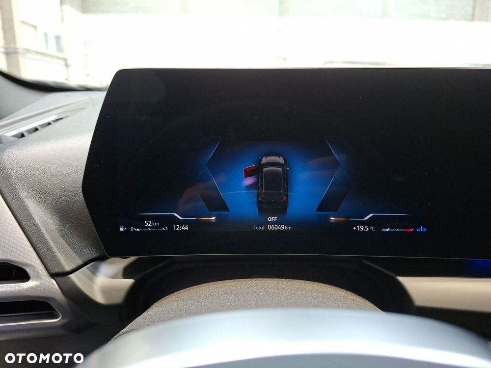 BMW Seria 1 120 mHEV - 16