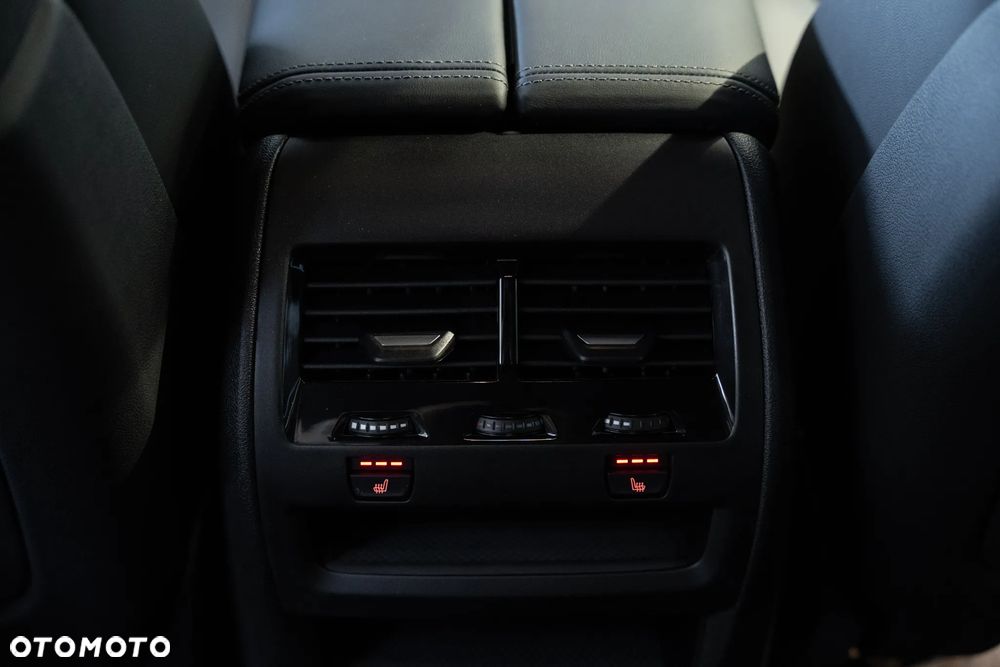 BMW X5 xDrive30d mHEV sport - 36