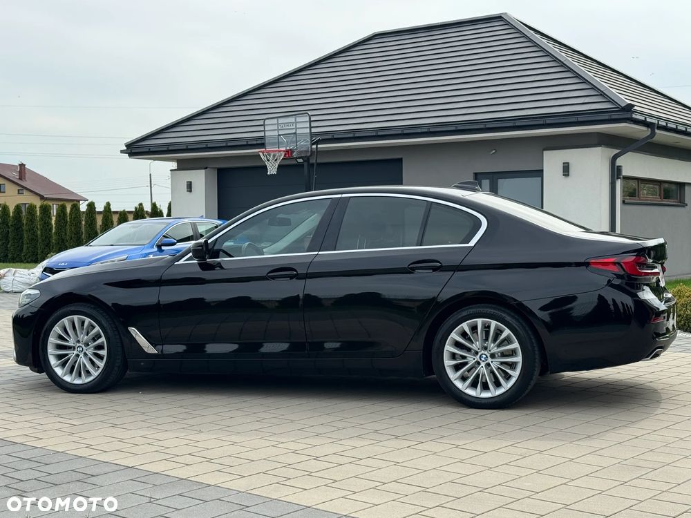 BMW Seria 5 520d xDrive Luxury Line - 12