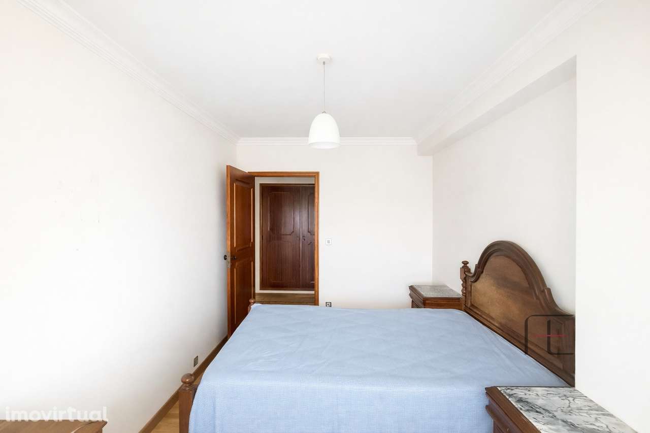 T2 em Ovar com Terraço e Elevado Potencial de Rendimento - Grande imagem: 5/10