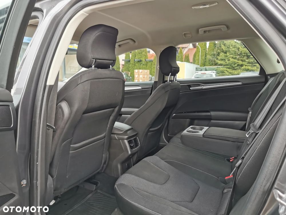 Ford Mondeo 2.0 TDCi STart-Stopp PowerShift-Aut Titanium - 7