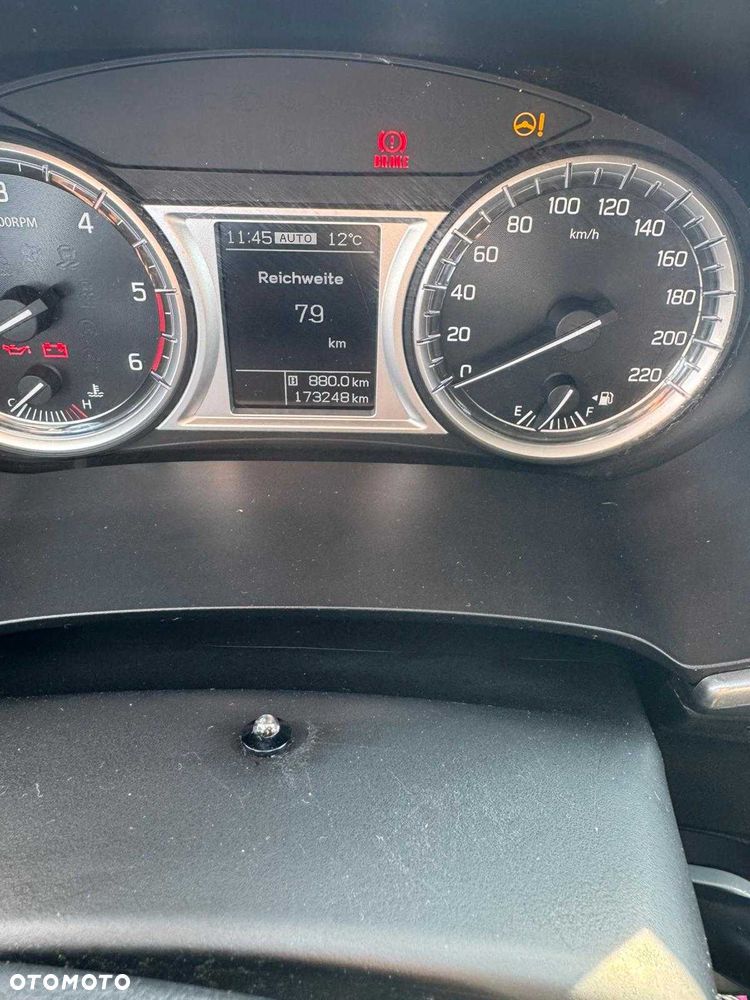 Suzuki Vitara - 2