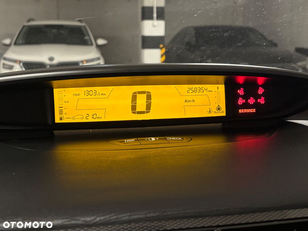 Citroën C4 1.6 16V Impress Pack - 7