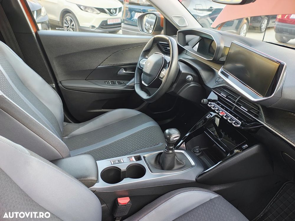 Peugeot 2008 PureTech 100 Stop&Start Allure Pack - 33