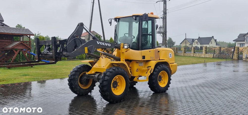 Volvo L30G/ Super Stan/ Maszyna sprowadzona/ - 3
