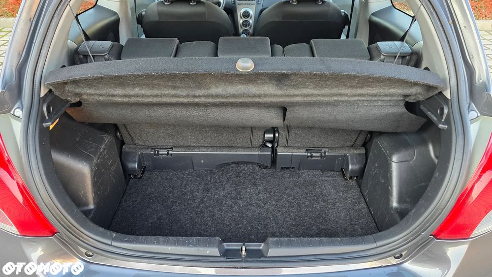 Toyota Yaris - 27