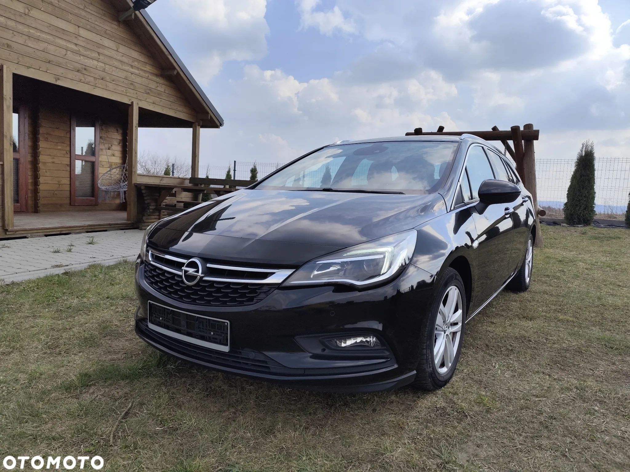Opel Astra V 1.6 CDTI Dynamic S&S - 1