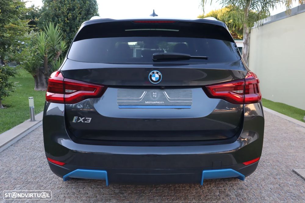 BMW iX3 Inspiring - 7