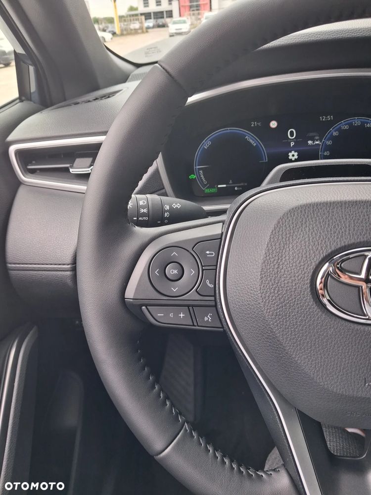 Toyota Corolla Cross - 17