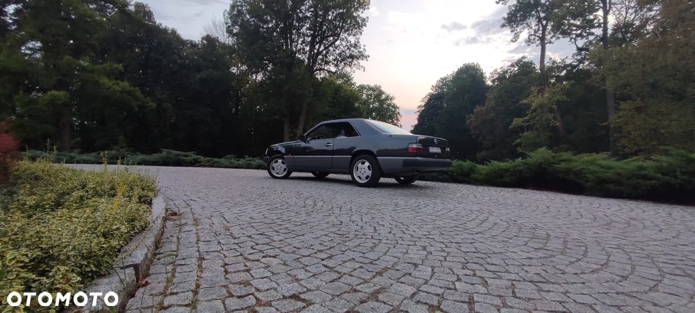 Mercedes-Benz W124 (1984-1993) - 7